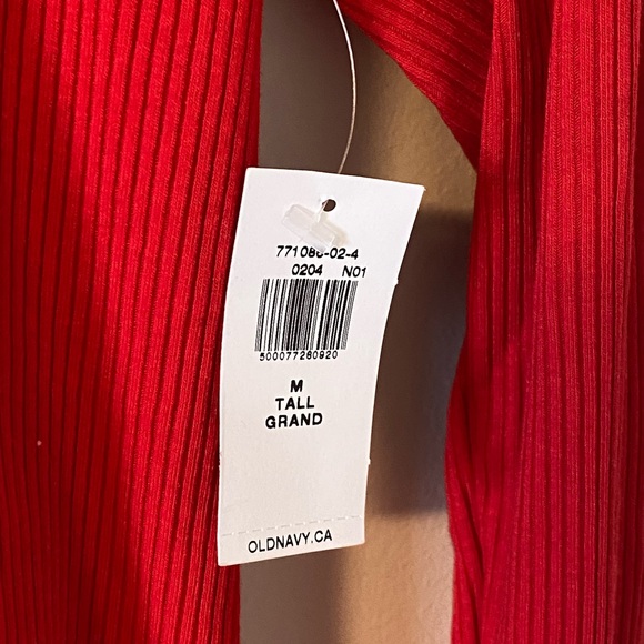 Rib Knit Old Navy Women’s Medium-Tall Turtleneck - Picture 3 of 3